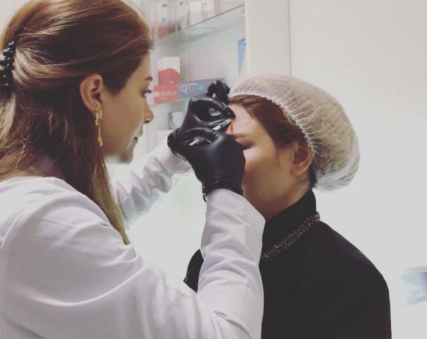 Dr. kosmetoloq Həcər Hüseynova: " Bəlli bir yaşdan sonra botoksa ehtiyac olur"