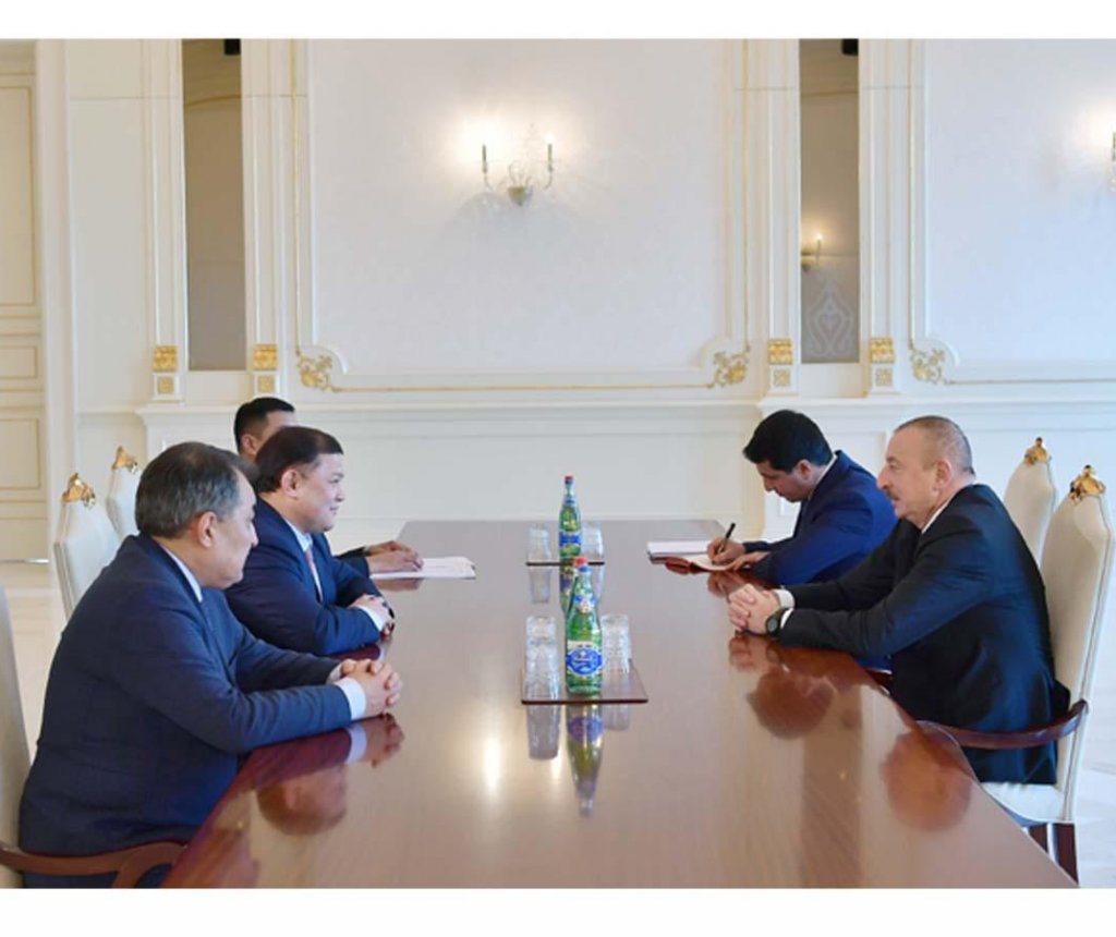 Prezident İlham Əliyev Qırğızıstan parlamentinin sədrini qəbul edib