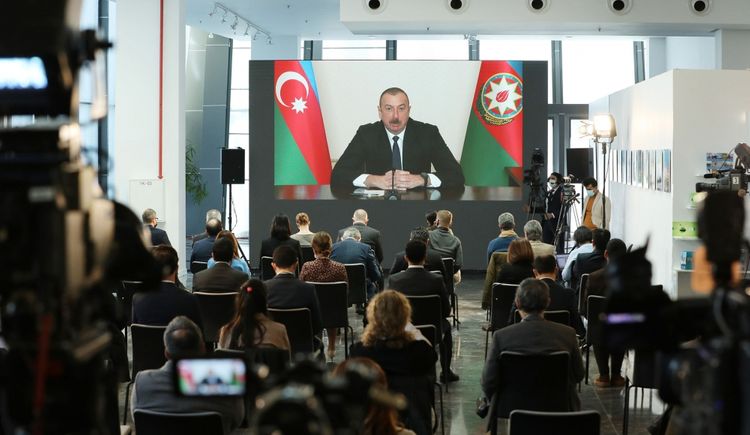 Azərbaycan Prezidenti mətbuat konfransı keçirib - VİDEO
