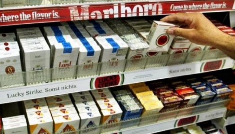 Yetkinlik yaşına çatmayanlara tütün məmulatı satılması halları müəyyən edilib