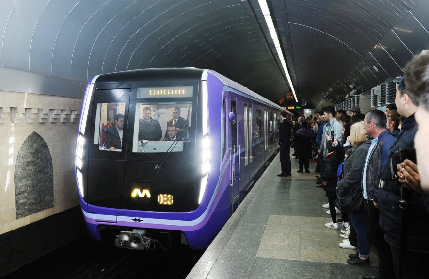 Rusiyadan yeni metro qatarları gətiriləcək