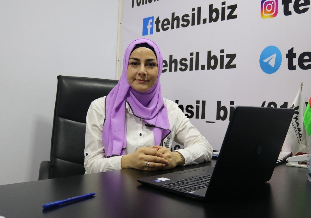 Blogger müəllim Aynur Cəfərova: