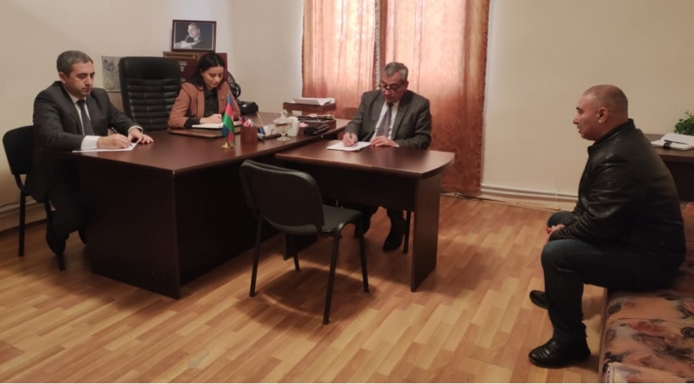 Səbinə Xasayeva Puta qəsəbəsində bir qrup vətəndaşı qəbul edib - FOTO
