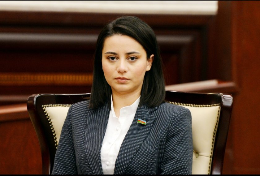 Deputat Səbinə Xasayeva şəhid ailəsini ziyarət edib