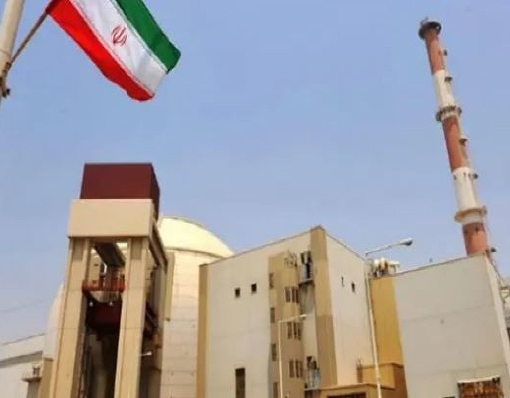 İran Buşəhrdə 2 yeni atom elektrik stansiyası tikir