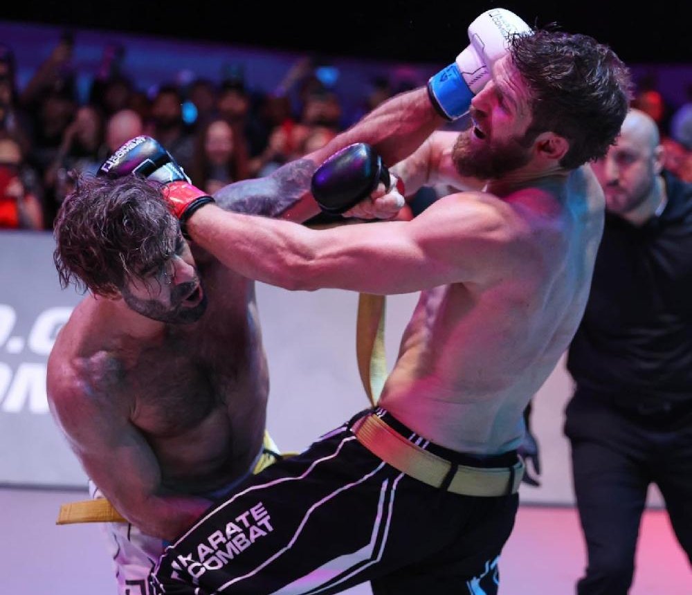 Rafael Ağayev ABŞ idmançısına qalib gəldi - “Karate Combat”