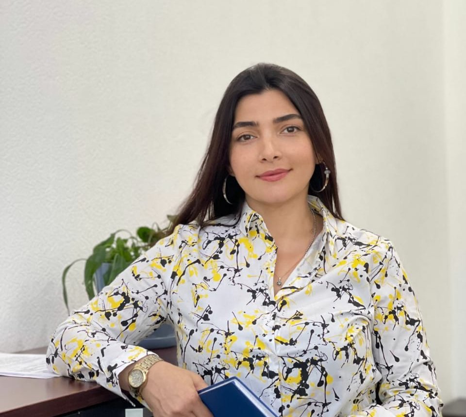 Life coach Alya İsmayılova ailə münasibətlərindən danışdı