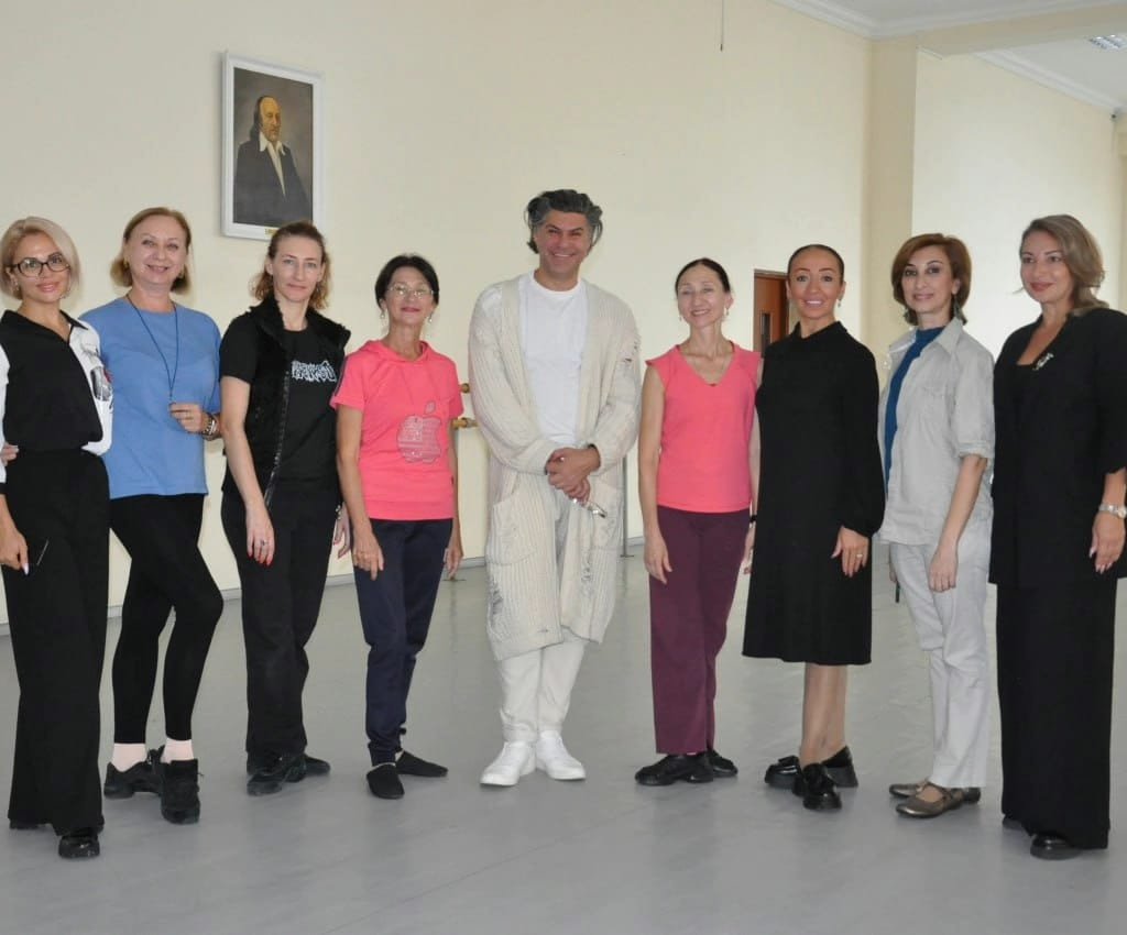 Dünya şöhrətli balet artisti Nikolay Tsiskaridze Bakı Xoreoqrafiya Akademiyasının qonağı olub
