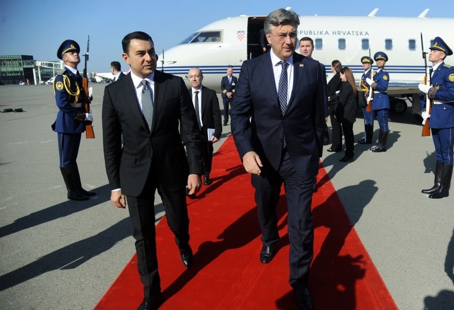 Xorvatiyanın Baş naziri Azərbaycana işgüzar səfərə gəlib