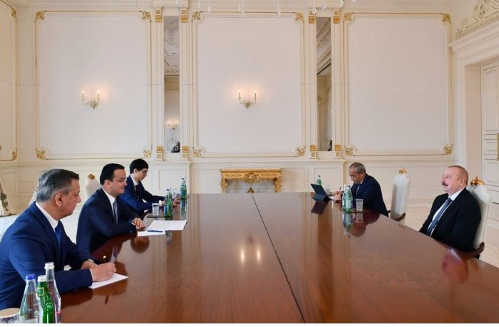 Prezident İlham Əliyev Özbəkistanın investisiya, sənaye və ticarət nazirini qəbul edib