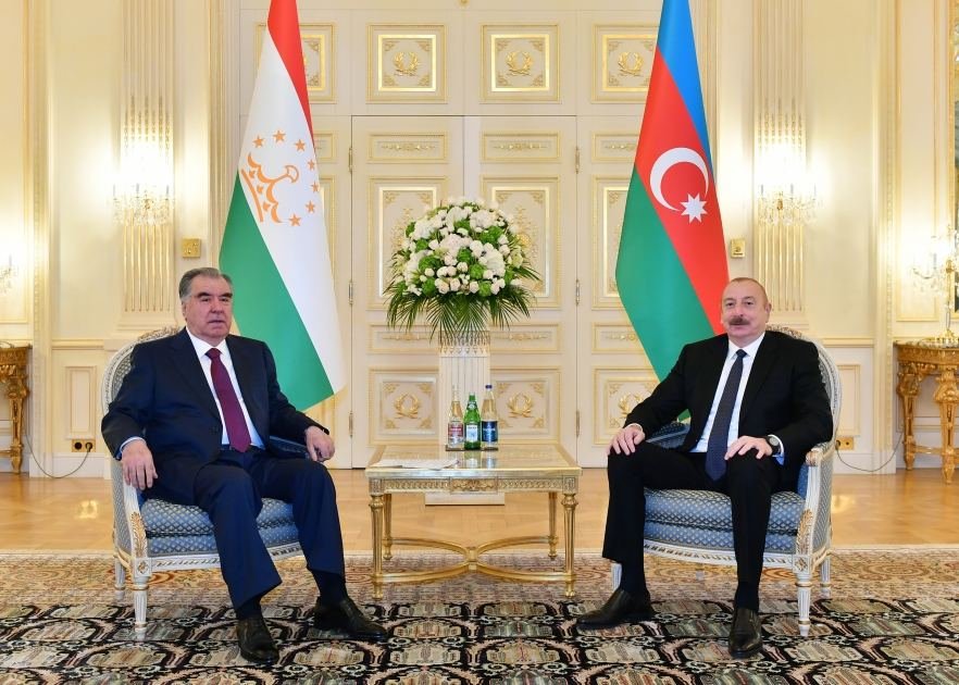 Azərbaycan Prezidenti İlham Əliyev Tacikistan Prezidenti Emoməli Rəhmon ilə görüşüb