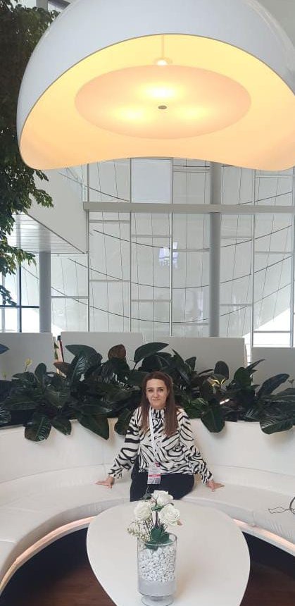 Pedaqoq Sevil Şirinova: "Dövlətə layiqli vətəndaş yetişdirməyə çalışıram"