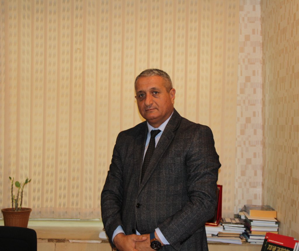 Subut Mehdiyev, İnsan Hüquqlarının müdafiəsi mərkəzi, jurnalist