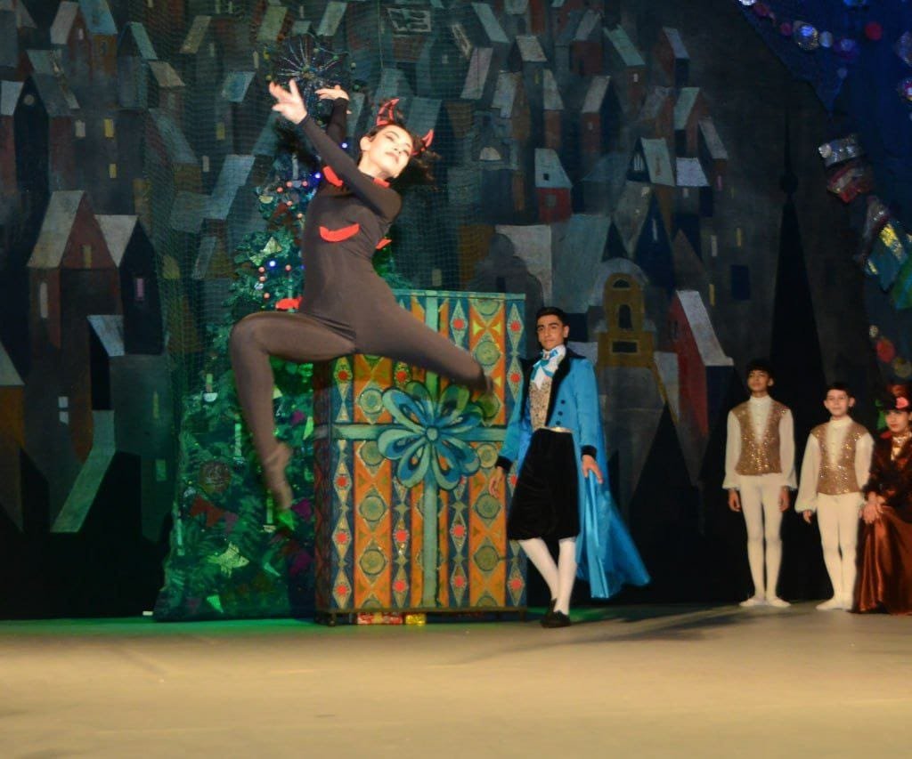 Bakı Xoreoqrafiya Akademiyasının təqdimatında “Şelkunçik” baleti