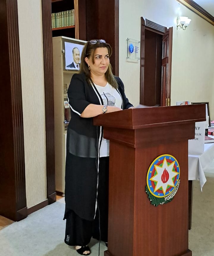 Pedaqoq Vüsalə Cavadova: "Bir gün məşhur bir müəllim olacağım ağlıma gəlməzdi"