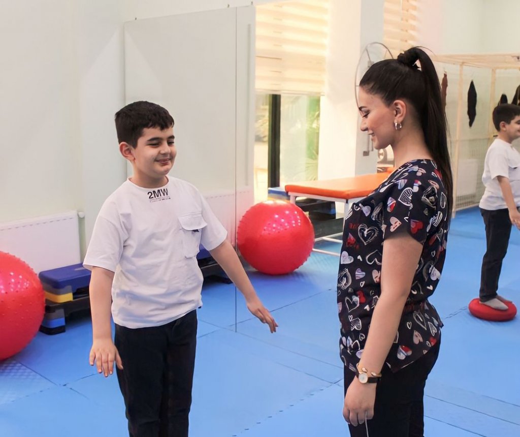 autizm mütəxəssisi Arzu Bağırlı: "Ailələrin böyük sevincinə səbəb olacağım ağlıma gəlməzdi"