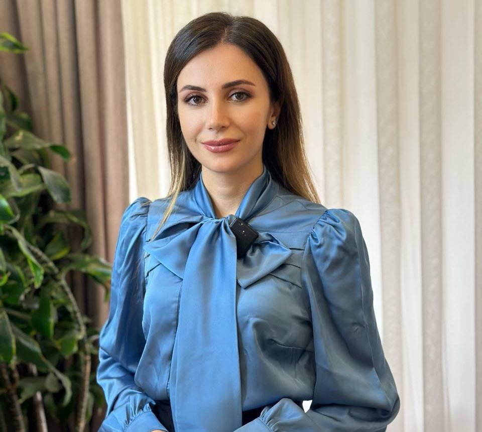 Uzman Psixoloq Gülnarə Muxtarova:"Bu qədər insanın həyatına toxuna biləcəyim ağlıma gəlməzdi"