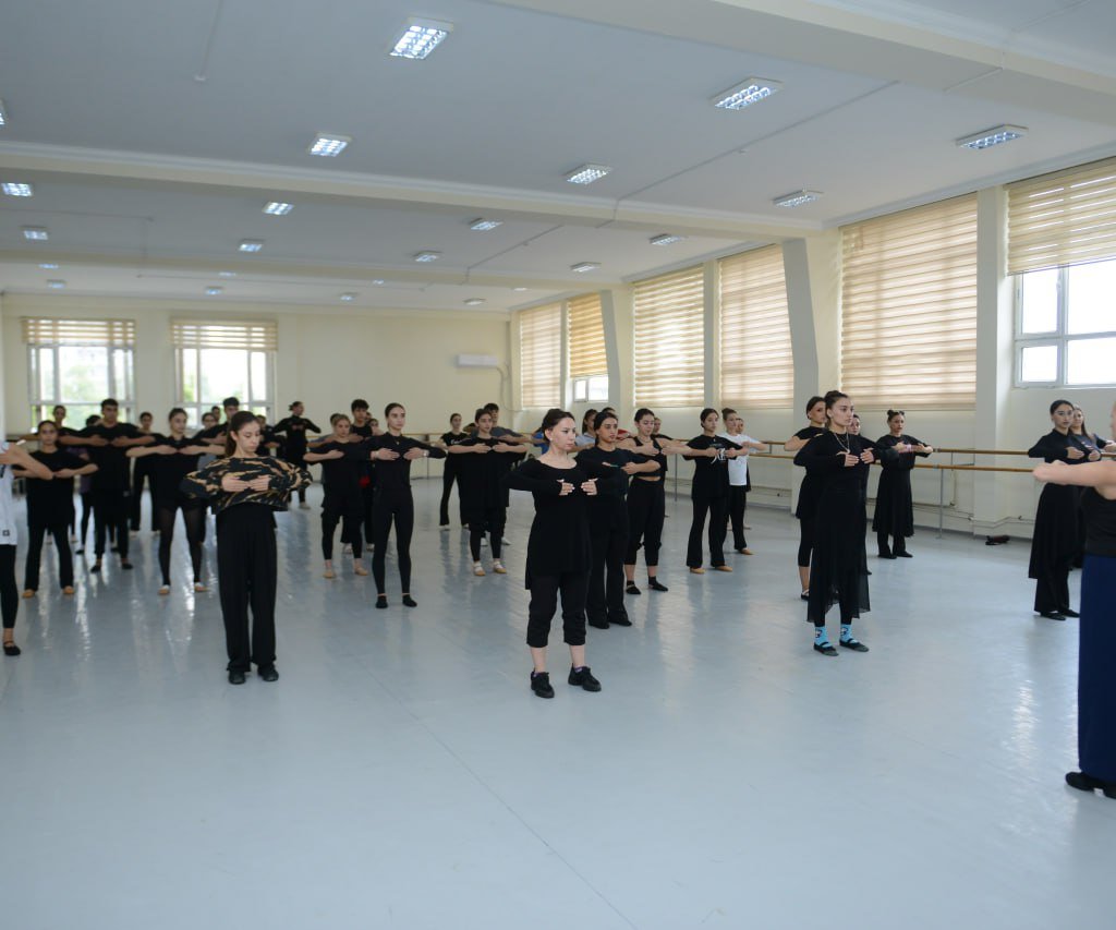 Bakı Xoreoqrafiya Akademiyasında növbəti ustad dərsləri keçirilib 