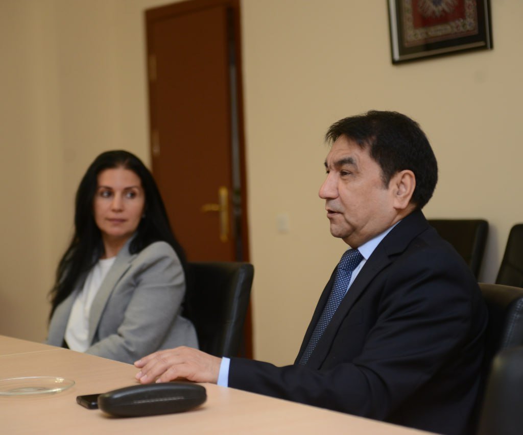 Toxtasimov Bakı Xoreoqrafiya Akademiyasında qonaq olub