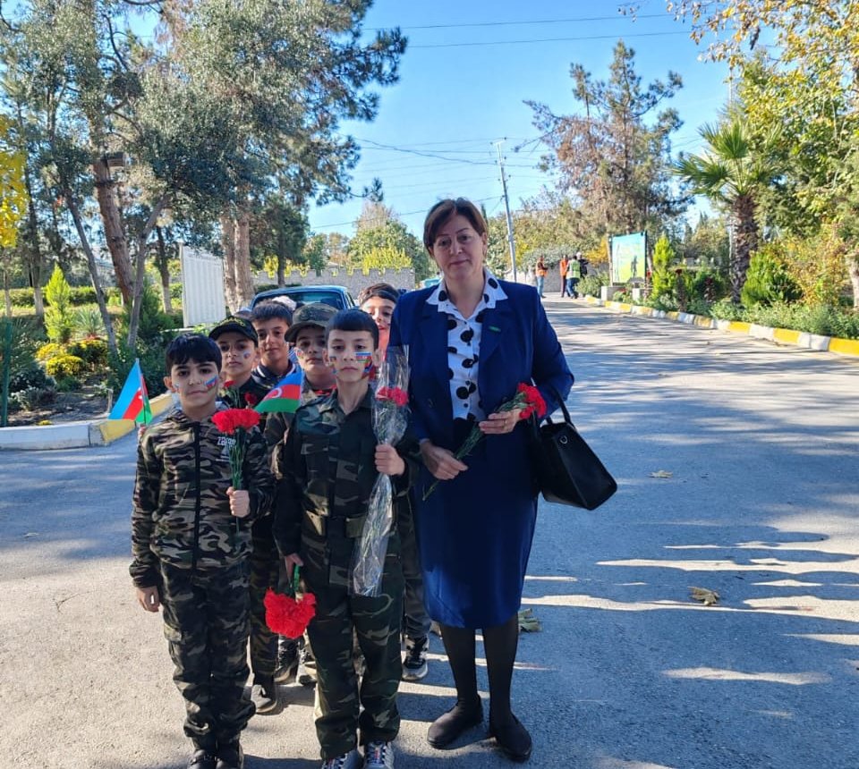 İbtidai sinif müəllimi Rüxsarə Mirzeyeva: "Dürüstlük və məsuliyyət mənim üçün çox önəmlidir"