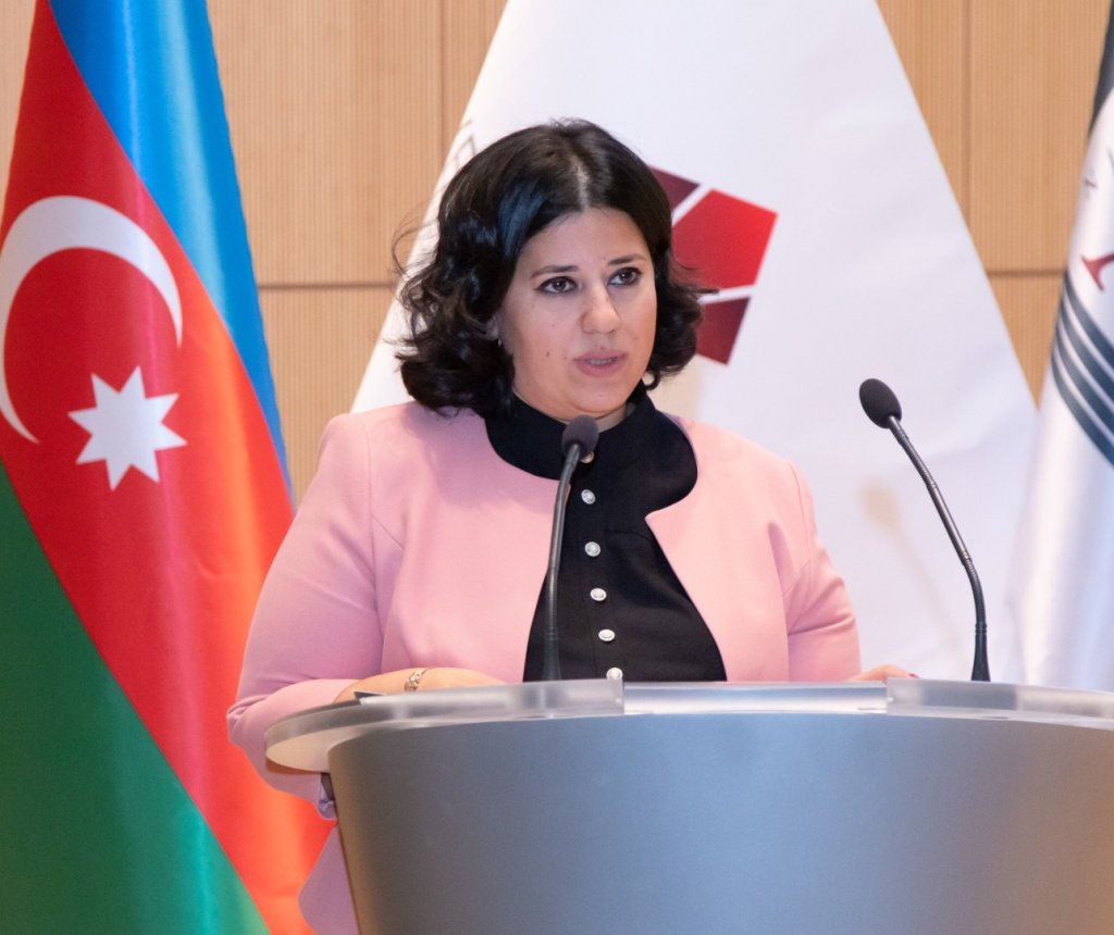 Veysəloğlu Şirkətlər Qrupunun əməkdaşları üçün ADA Universitetində təşkil edilən birillik təlim başa çatıb