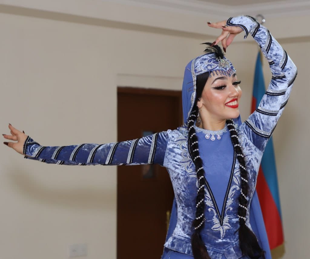 Bakı Xoreoqrafiya Akademiyasında Prezident İlham Əliyevin ad günü münasibətilə tədbir keçirilib