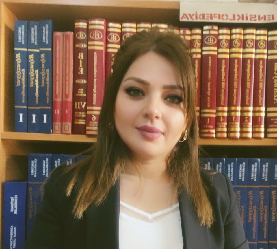 Pedaqoq Gülsən Ağayeva: 