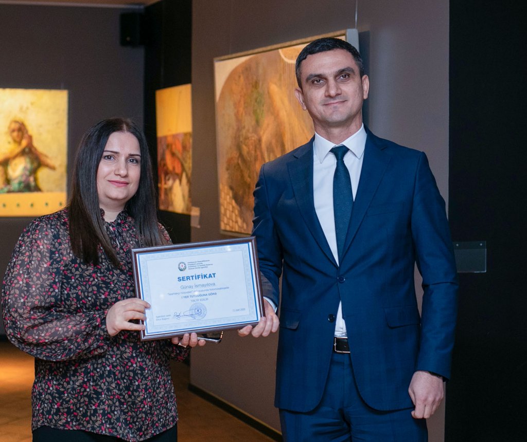 “İstehlakçı hüquqları” mövzusunda keçirilmiş fotomüsabiqənin qalibləri mükafatlandırılıb