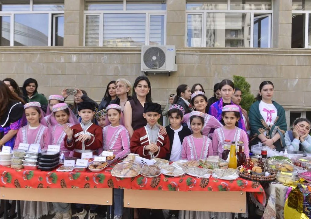 Bakı Xoreoqrafiya Akademiyasında Novruz bayramına həsr olunmuş silsilə konsert proqramları davam edir