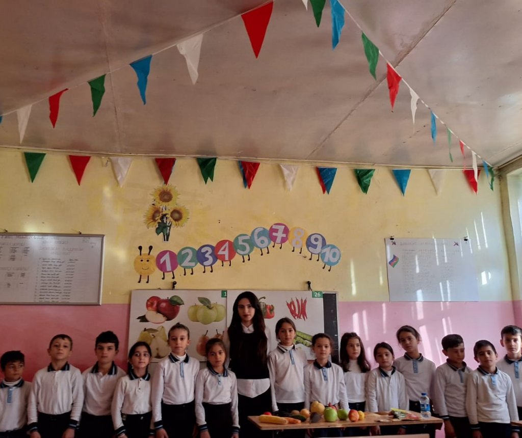 İbtidai sinif müəllimi Lala Verdiyeva: "Təhsil alan hər bir uşağın həyatında iz buraxmaq və onlara doğru yolu göstərmək, mənim üçün ən böyük şərəfdir"