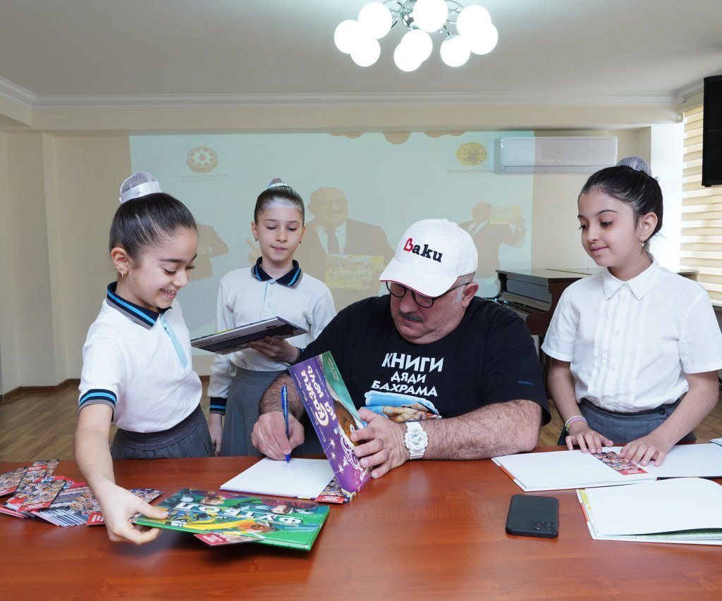 Bakı Xoreoqrafiya Akademiyasında Bəhram Bağırzadənin imza günü keçirildi