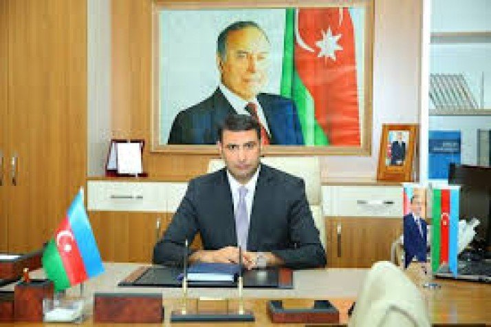 Binəqədi icra başçısının müavini Hacıbaba Babayev ev tikintisinə icazə versədə yerində obyekt tikilir? -Video