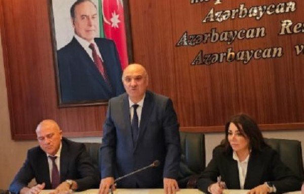 Nəsimi icra hakimiyyətinin səlahiyyətli şəxsləri Elxan Yaqubova “yaşıl işıq” yandırdılar- Zirzəmi necə obyektə çevrilir….