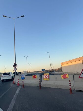 Saleh Məmmədovun Prezidentə "yüksək keyfiyyətli" dediyi yolun heç ili çıxmadı - yol təmirə bağlandı FOTO