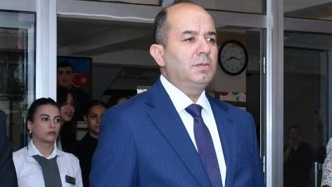 Xırdalanda Vüsal Süleymanovun rəhbəri olduğu 5 saylı məktəbdə niyə pul yığılır?-Video