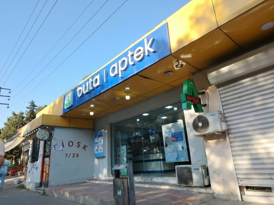 “Buta” aptekdə vaxtı keçmiş dərman satılır? -Video