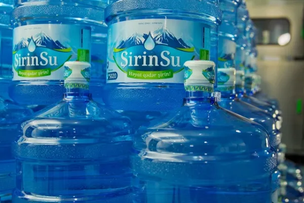 “Şirin Su”dan şikayət: Çatlamış və ya natəmiz bidonlar göndərirlər