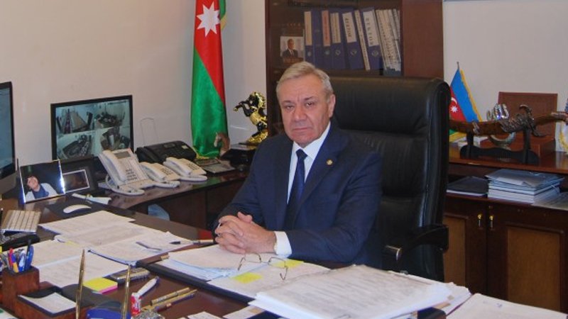Rektor özünə 117 minlik xidməti avtomobil alır? – GDU Xəlilovun şirkəti ilə müqavilə imzaladı