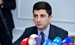 Təhsil sistemində idarəetmə işinə qeyri-professionalların irəli çəkilməsi təhlükəli tendensiyadır – Getməli olanlar kimlərdir
