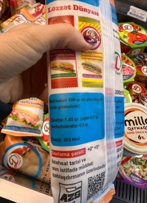 “Ləzzət Dünyası”nın sendviçlərində saxta məlumat – Foto