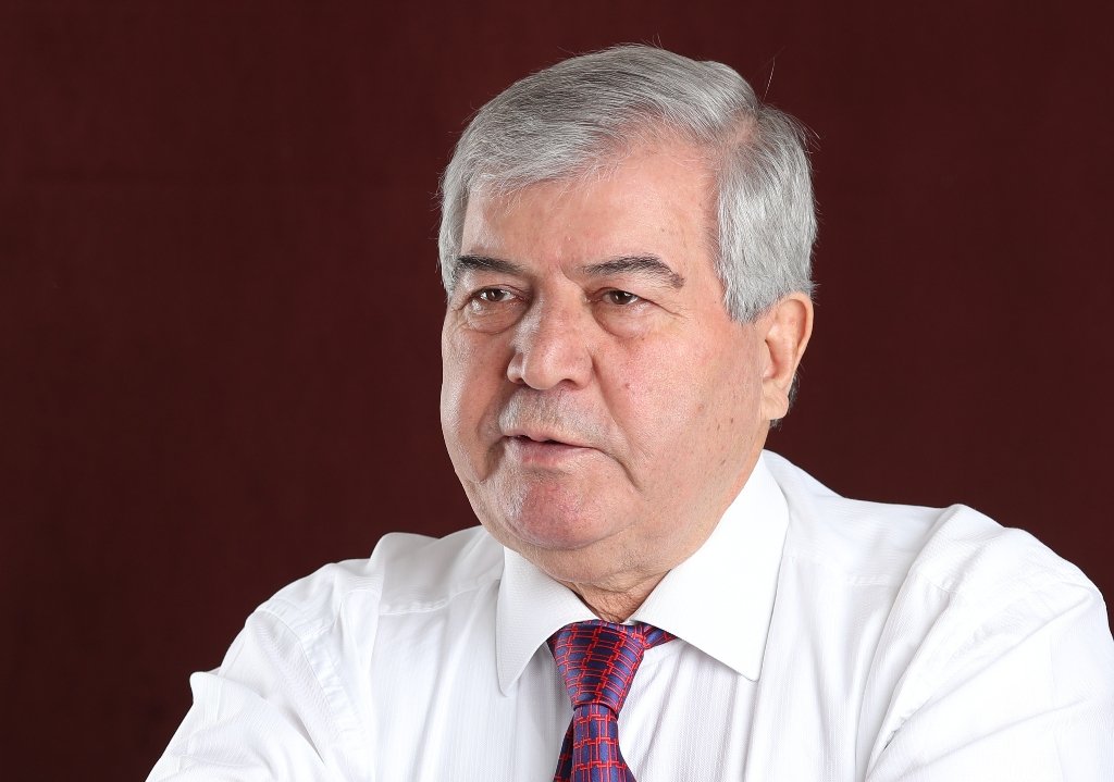 “Eurohome” da azərbaycan dili qadağası? -Fotofakt