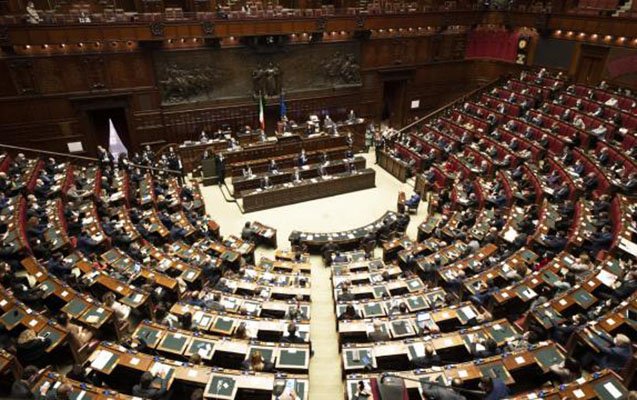 ABŞ Senatı şatdauna son qoyacaq qanun layihəsini təsdiqlədi