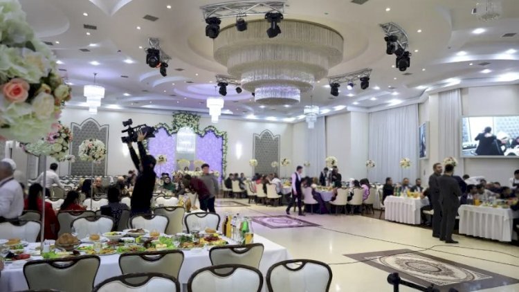 Camış əti verən restoran görün kimin imiş