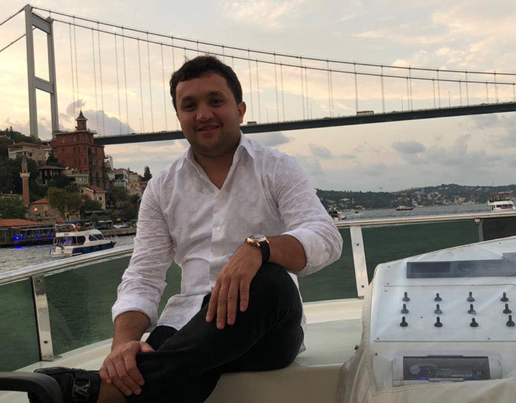 Ziya Məmmədovun səs-küylü tələbə yoldaşının oğlu - Yarım milyon mənimsəyib